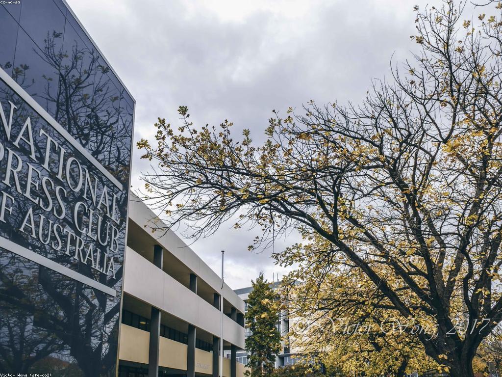 តួនាទីនៃព័ត៌មានថ្មីៗក្នុងការបង្កើតការធ្វើការយ៉ាងមានប្រសិទ្ធភាព